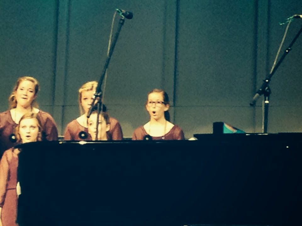 1452553_10201018734046248_649265278_n