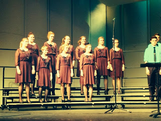 1460242_10201018733926245_1020594151_n (1)