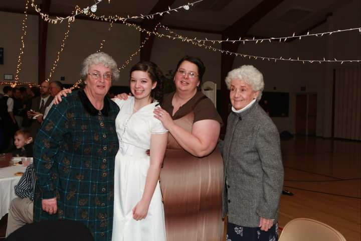 26733991_10155980725898396_5497445392549970574_n